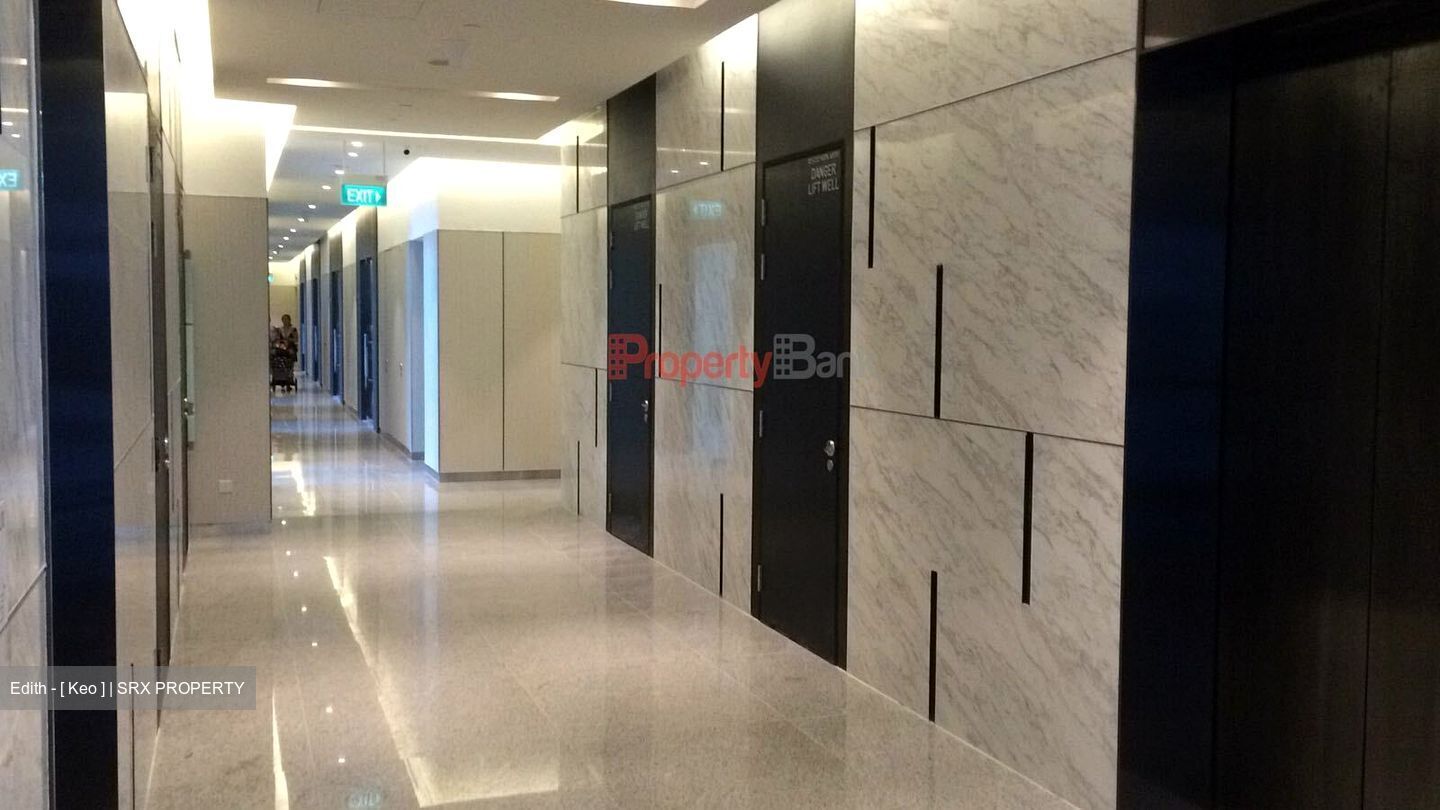 Sbf Center (D1), Office #595166001